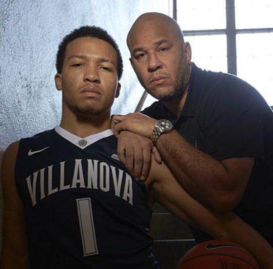 1650962441494096086.jpg Jalen-Brunson-with-his-father-Rick-Brunson.jpg