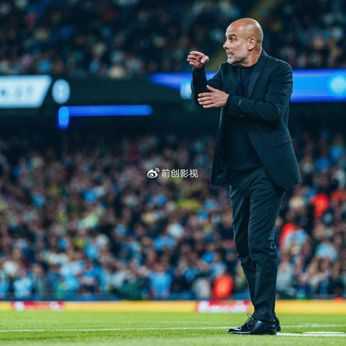 APP下载-曼城，再见！8500万“永动机”正式决定转会巴萨！1.5亿强援投奔瓜帅|巴塞罗那|右后卫|瓜迪奥拉|努内斯|席尔瓦_新浪体育_新浪新闻