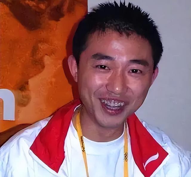 APP下载-和王励勤是黄金搭档，如今定居上海是大学副院长，一家三口很幸福